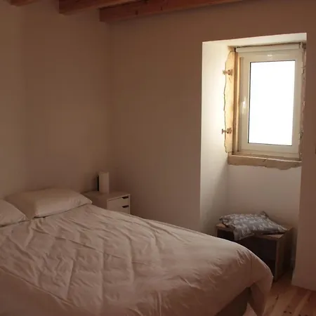 Casa Da Ponte Branca 安奇奥