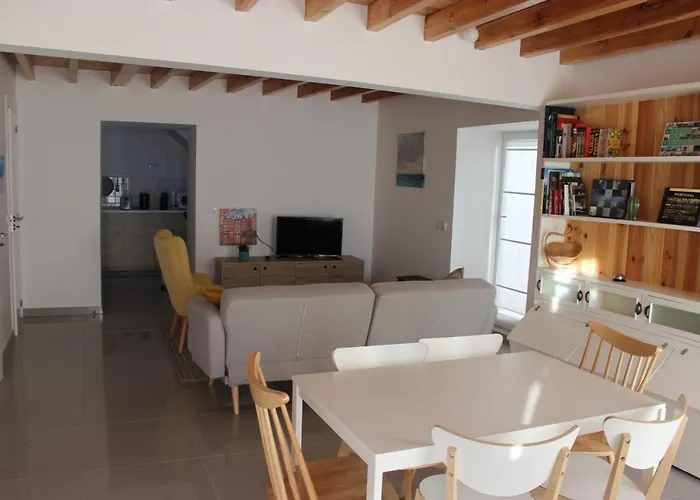 Casa Da Ponte Branca *